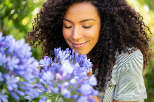 Mom receives flowers